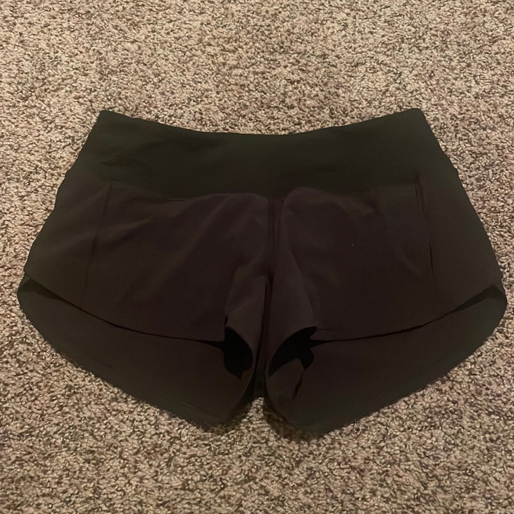 Lululemon black speed up shorts in black size 2 and 2.5 inch length